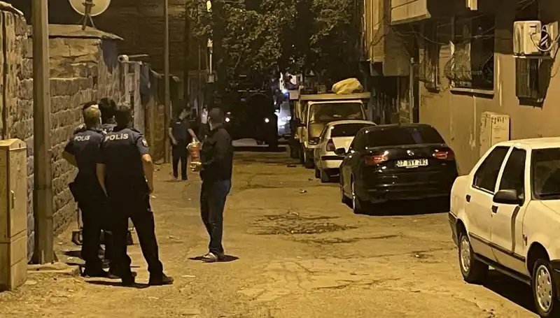 Polise Ateş Açan Şahıs, Bacaklarından Vurularak Yakalandı!
