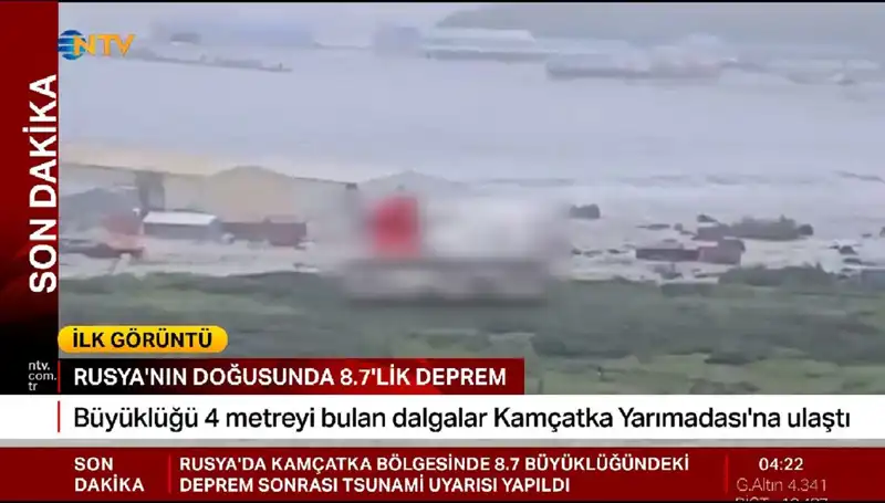 Kamçatka Kıyılarında İlk Tsunami Dalgaları: Oluşumu ve Etkileri