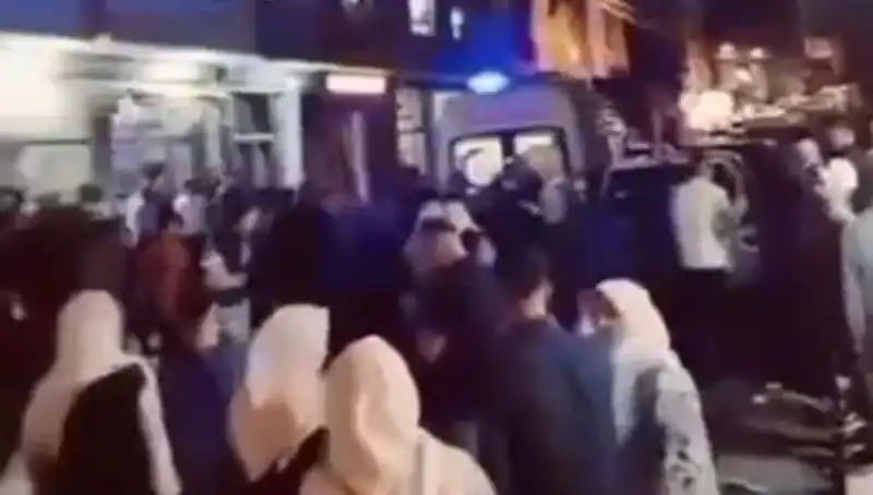 14 Yaşındaki Kader'in Balkondan Düşmesi, Ailesini Korkuttu