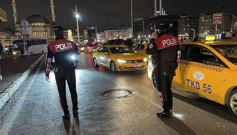 İstanbul'da 873 Kişi Gözaltına Alındı: Huzur Operasyonu Detayları