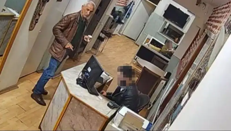 Özgür Özel’e Saldıran Selçuk Tengioğlu’nun Son Görüntüleri Açıklandı!