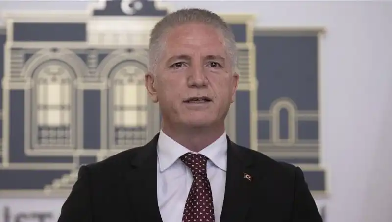 Vali Gül'den Dolandırıcılara Karşı Önemli Uyarı: Dikkatli Olun!