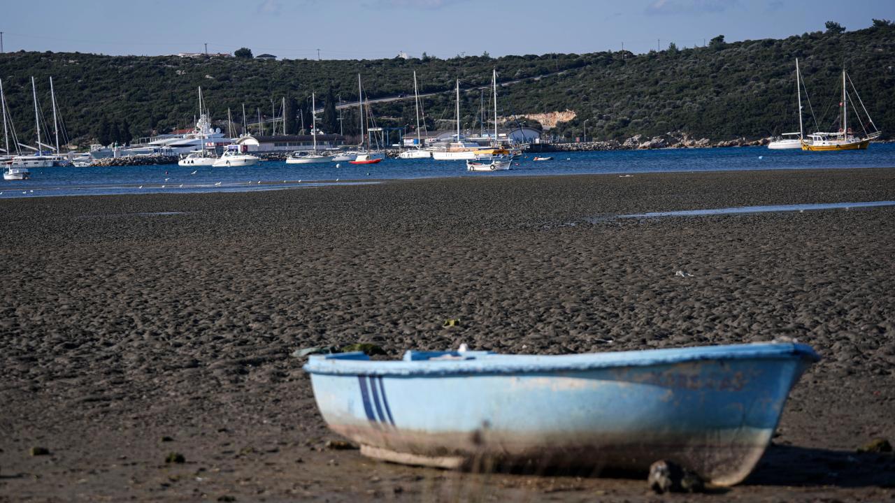 Ege'deki Deniz Çekilmesi Depremin Sonucu Değil