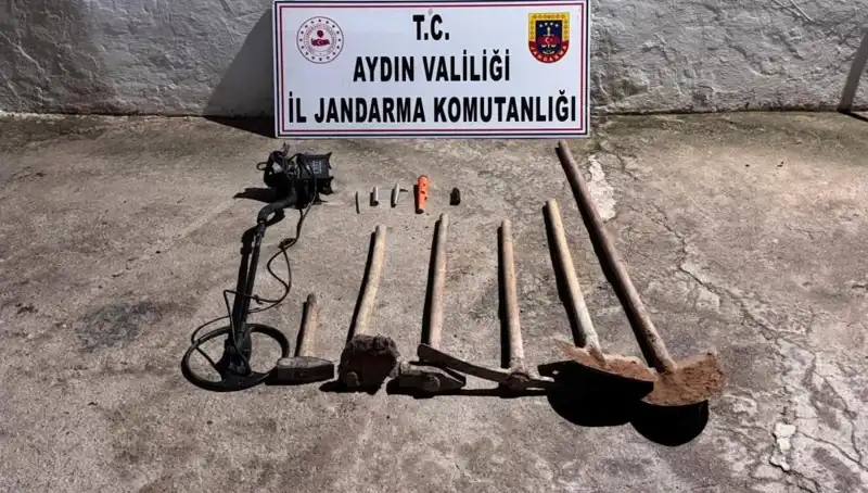 Aydın'da Kaçak Kazı Operasyonu: Suçüstü Yakalananlar Şok Etti!