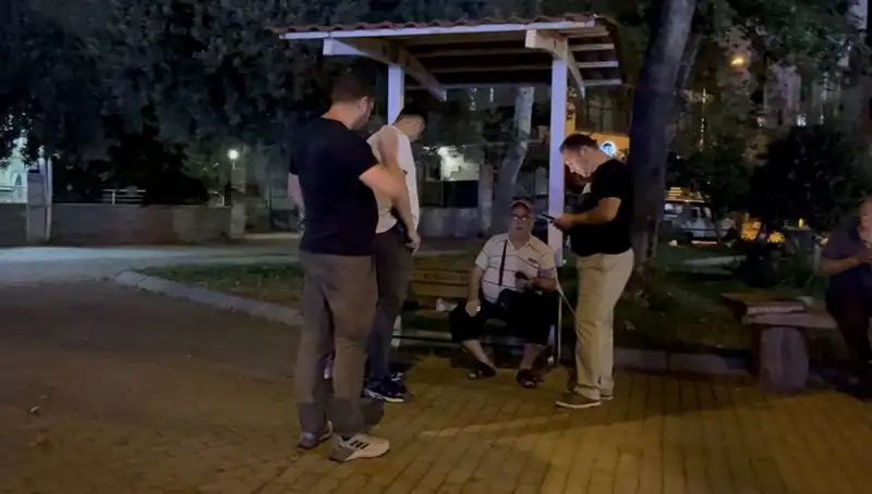 Kısmı Görme Kaybı Olan Adamın Telefonu Çalındı: Olayın Ardındaki Gerçekler
