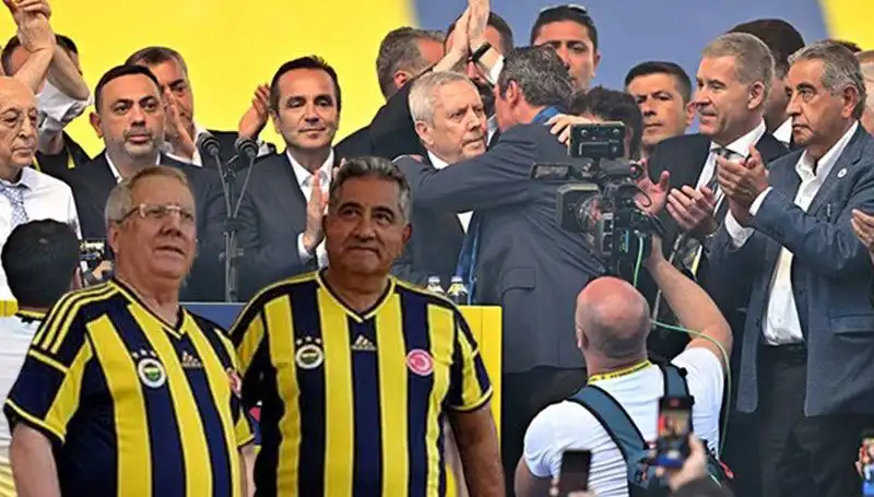 Ali Koç'un İstifasına Mahmut Uslu’dan Çağrı: Fenerbahçe'de Sıcak Gelişmeler