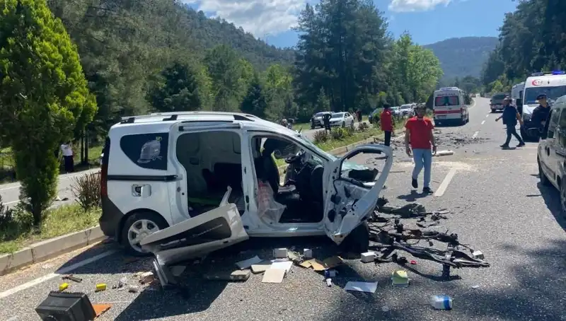 Marmaris'te Feci Kaza: Savaş Alanına Dönen Yol Gerçekleri