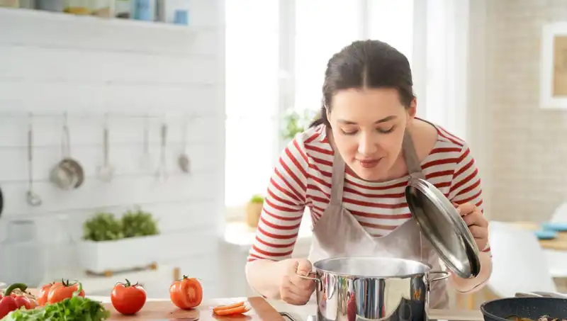 Yemek Hazırlarken Dikkat Edilmesi Gereken Hayati Hata: Ölümcül Sonuçlar Doğurabiliyor!