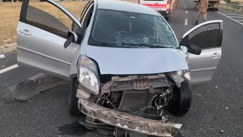 Diyarbakır'da Feci Trafik Kazası: 6 Yaralı, Kurtarma Çalışmaları Sürüyor