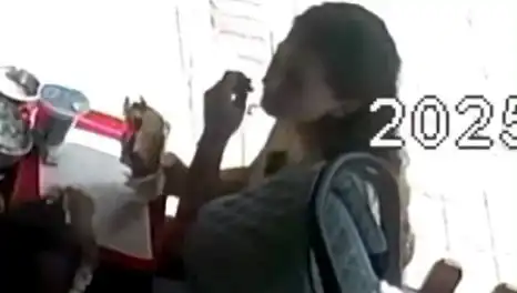Tostunda Saç Bulan Kadın, Neden Saçını Kesti? Şok Edici Gerekçe Açıklandı!