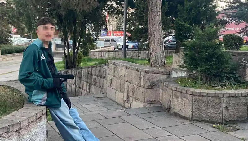 Yol Verme Kavgası Cinayetle Sonuçlandı: Aile Büyük Bir Destanı Yaşıyor