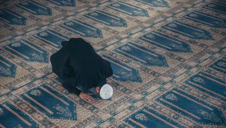 İstanbul, Ankara ve İzmir için Cuma Namazı Saati ve Kılınışı